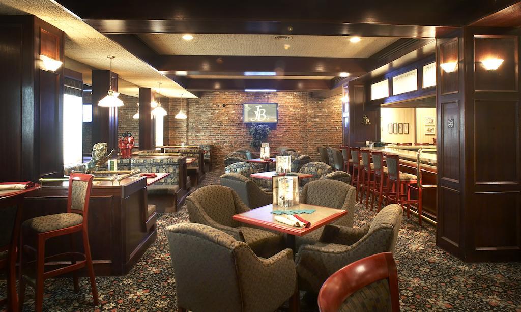 Black Knight Inn Red Deer Restaurante foto